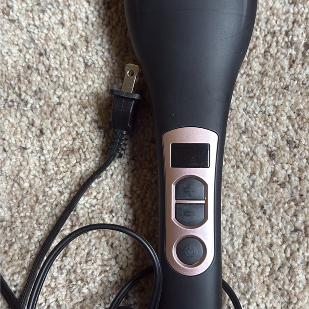Black Hair Straightening Brush
